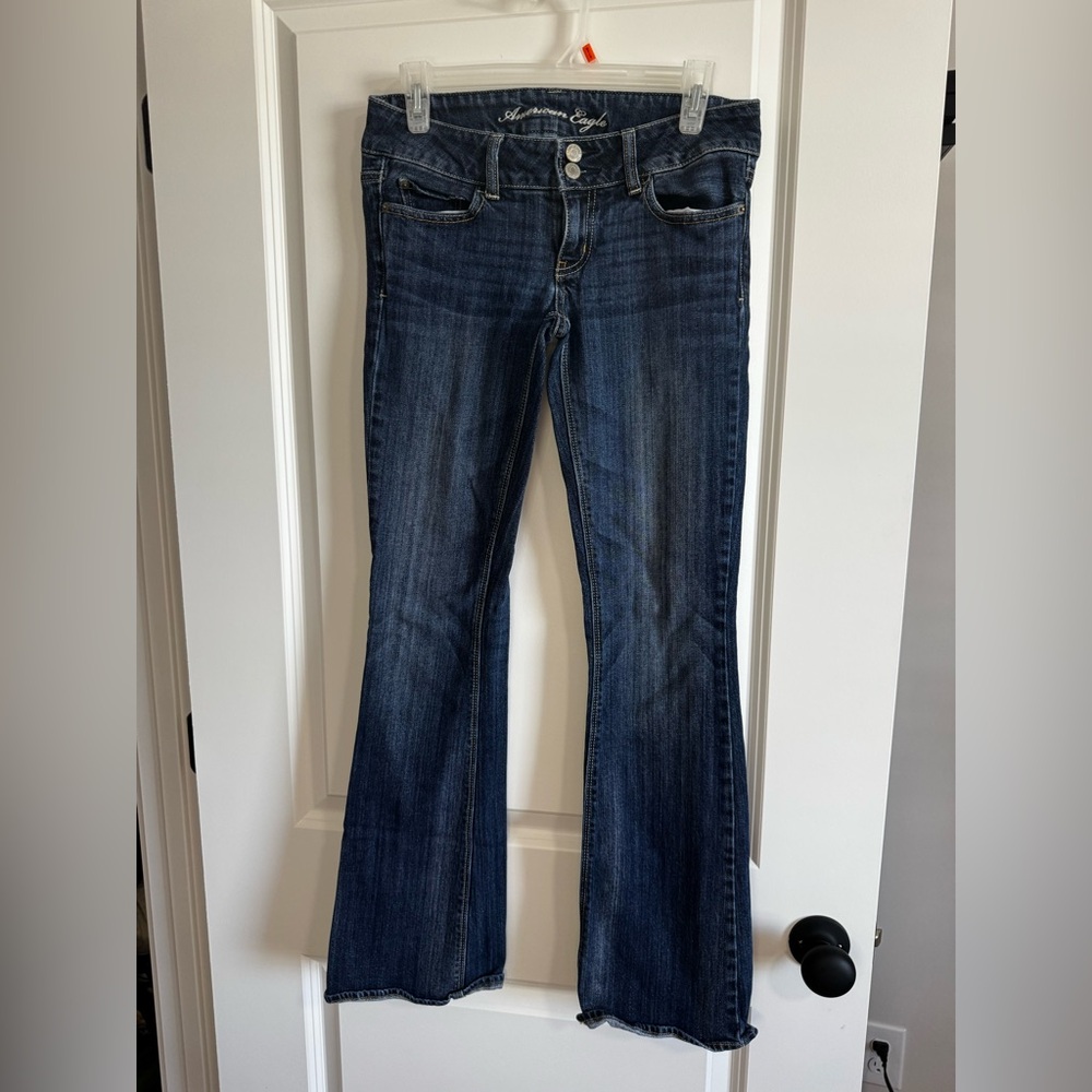 American Eagle Artist Bootcut Jeans – Size 2 Regular